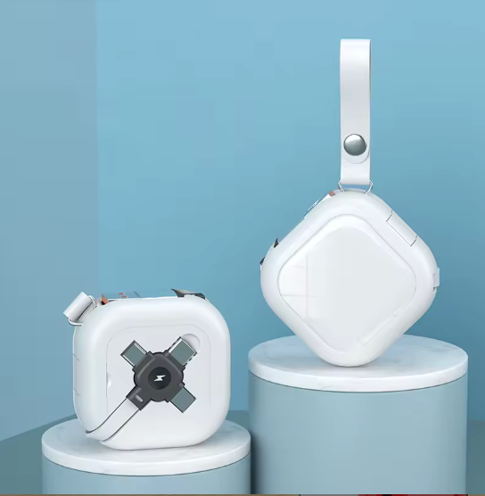 3-in-1 Retractable Fast Charging Cable